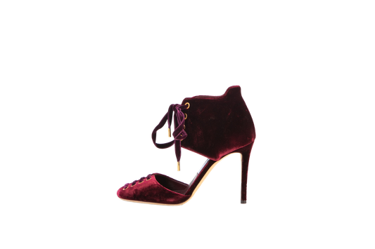 DESAPEGO THASSIA NAVES FERRAGAMO SALTO LACE BORDO VELVET