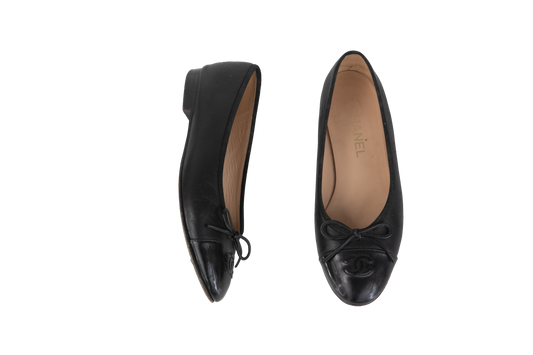 CHANEL BALLET FLAT CC ALL BLACK - 36 1/2 BR