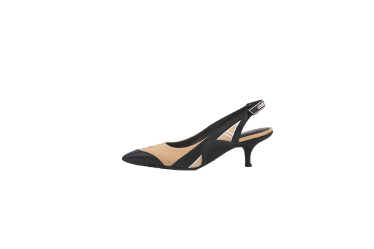 DESAPEGO THASSIA NAVES LOUIS VUITTON SLINGBACK HEELS BEIGE & BLACK