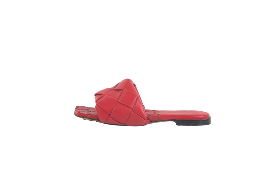 BOTTEGA SANDAL FLAT INTRECCIATO RED