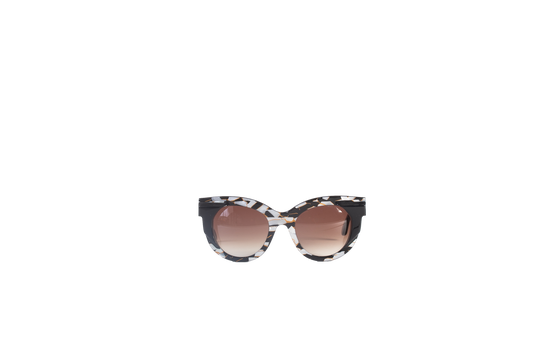DESAPEGO THASSIA NAVES THIERRY LASRY OCULOS SLUTTY 52