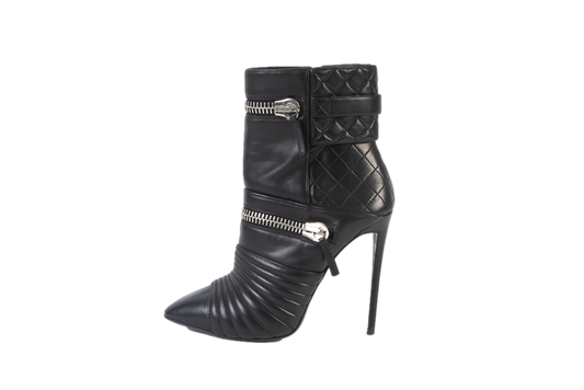 DESAPEGO THASSIA NAVES GIUSEPPE ZANOTTI BOTA SALTO BLK MATELASSE