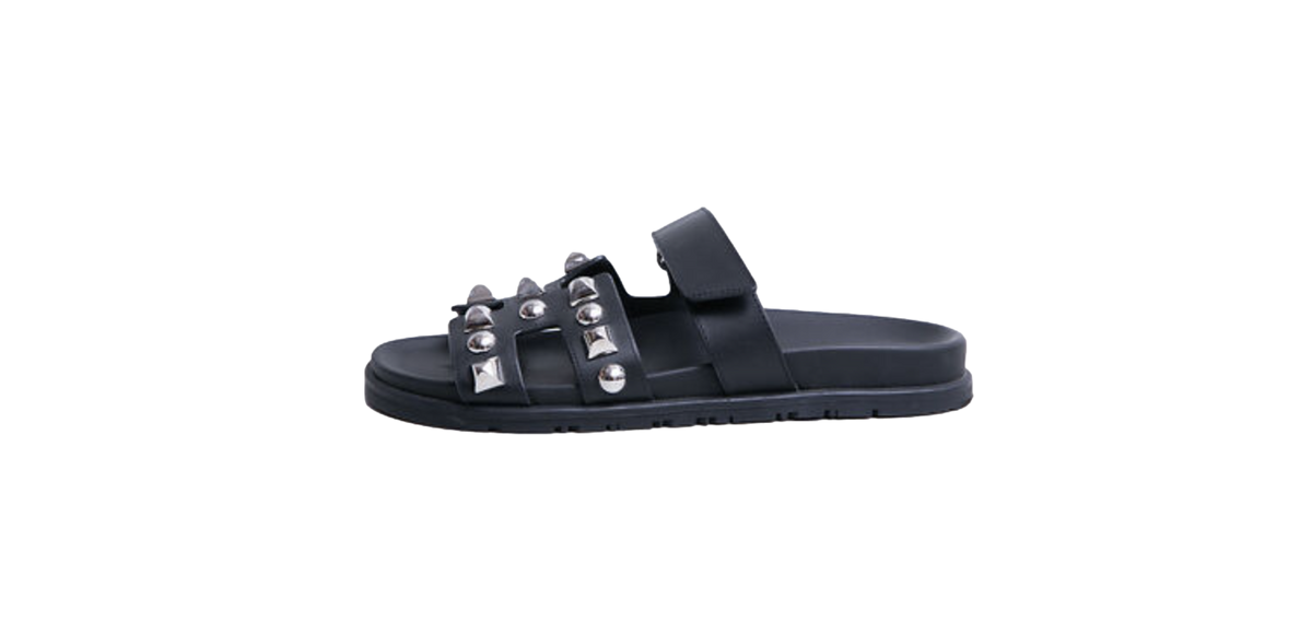 HERMÈS SANDAL CHYPRE STUDDED LEATHER BLACK