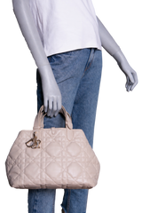 DIOR TOUJOURS MEDIUM MACROCANNAGE DESERT
