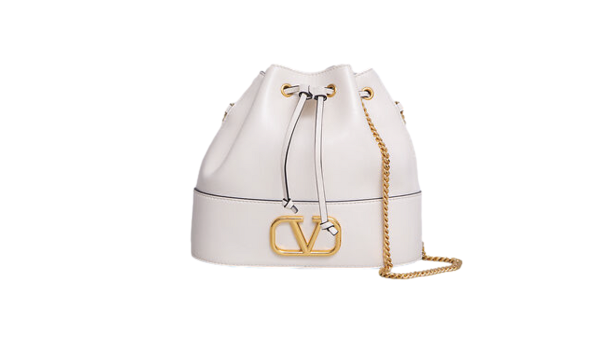 VALENTINO MINI BUCKET BAG IN NAPPA VLOGO LIGHT IVORY