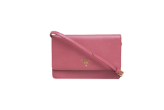 PRADA WOC FLAP ON STRAP SAFFIANO PINK