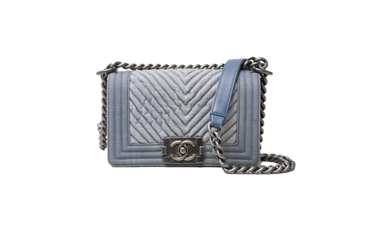 DESAPEGO DANDYNHA BARBOSA CHANEL BOY CHEVRON SMALL FLAP DENIM