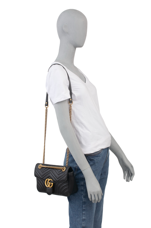 GUCCI GG MARMONT SMALL SHOULDER BAG BLACK