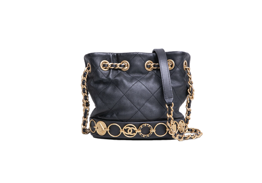 CHANEL BUCKET MATELASSE CHARM BLACK HDW GOLD