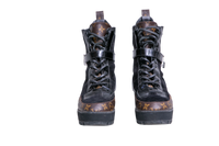 DESAPEGO JULIA FARIA LV ANKLE BOOT LAURÉATE PLATAFORM DESERT SUEDE BLACK - 39 BR