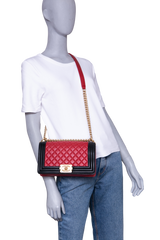 CHANEL BOY MEDIUM LAMSBKIN RED/BLACK HDW GOLD