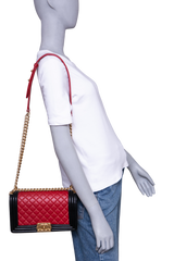 CHANEL BOY MEDIUM LAMSBKIN RED/BLACK HDW GOLD