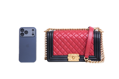 CHANEL BOY MEDIUM LAMSBKIN RED/BLACK HDW GOLD