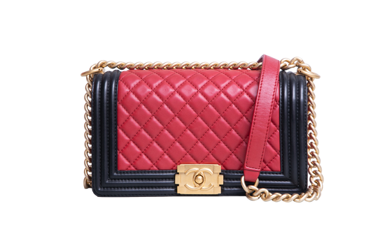 CHANEL BOY MEDIUM LAMSBKIN RED/BLACK HDW GOLD