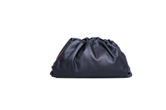 BOTTEGA THE POUCH LEATHER BLACK