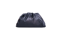 BOTTEGA THE POUCH LEATHER BLACK