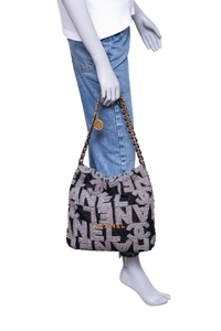 DESAPEGO DANI CARDOSO CHANEL 22 HOBO LOGO MEDIUM QUILTE BLACK