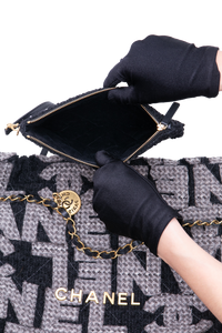 DESAPEGO DANI CARDOSO CHANEL 22 HOBO LOGO MEDIUM QUILTE BLACK