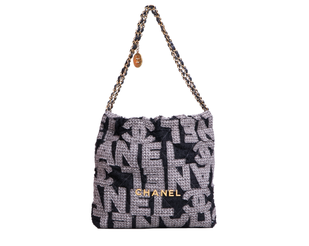 DESAPEGO DANI CARDOSO CHANEL 22 HOBO LOGO MEDIUM QUILTE BLACK