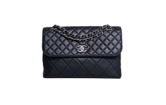 CHANEL THE BUSINESS FLAP BAG QUILTED BLACK