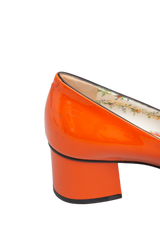 DESAPEGO THASSIA NAVES GUCCI MOCASSIM VERNICE GG MARMONT FRINGE DEEP ORANGE - 37 BR