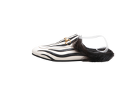 DESAPEGO THASSIA NAVES GUCCI MULE FLAT PRINCETOWN LEATHER B&W AND FUR ZEBRA STRIPE - 38 BR
