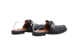 DESAPEGO THASSIA NAVES GIVENCHY MULE FLAT LEATHER BLACK AND CHAIN SILVER TONED - 39 BR