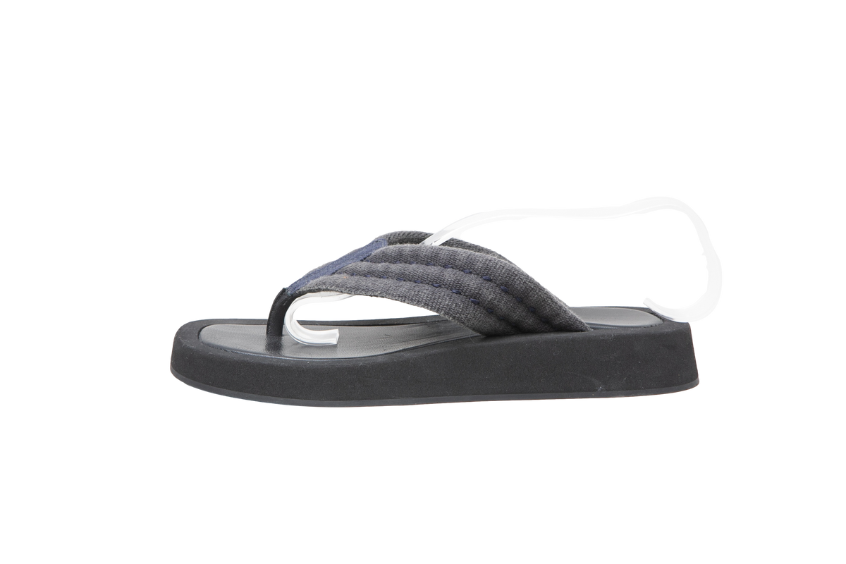 THE ROW GINZA CLOTH FLIP FLOPS BLACK - 36 BR