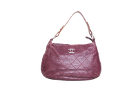 CHANEL ON THE ROAD HOBO CAVIAR BURGUNDY
