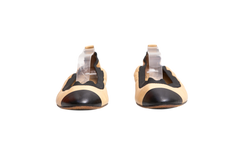 CHANEL BALLET FLAT BEIGE AND BLACK TWO-TONE ELASTIC - 38 BR