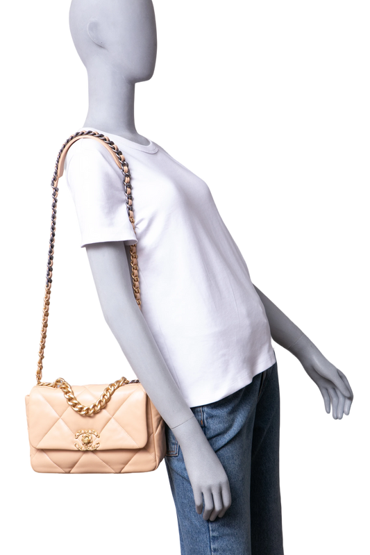 CHANEL 19 SMALL FLAP BAG LAMBSKIN CREAM 2025