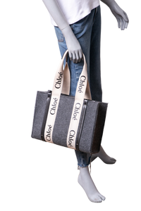 CHLOÉ WOODY MEDIUM GRAY