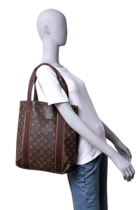 LV CABAS BEAUBOURG TOTE MONOGRAM