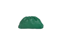 BOTTEGA THE POUCH CLUTCH FLAG GRASS INTRECCIATO