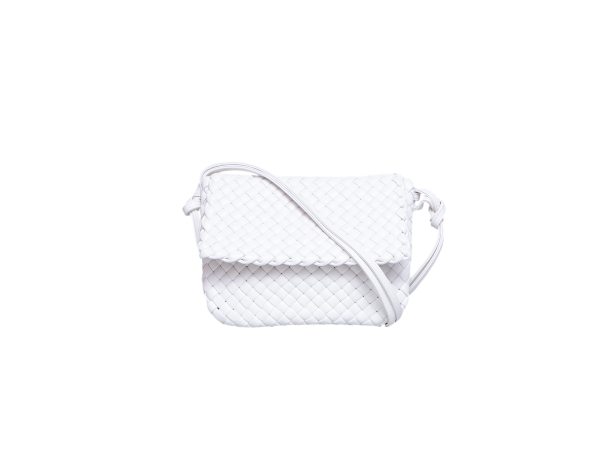 BOTTEGA COBBLE MESSENGER NAPPA INTRECCIATO WHITE