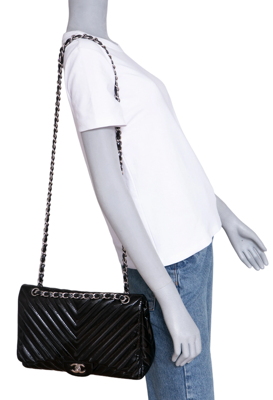 CHANEL CLASSIC JUMBO CHEVRON PATENT LEATHER BLACK