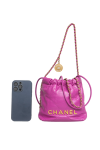 CHANEL 22 MINI MAGENTA HOBO
