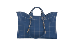 CHANEL DEAUVILLE SQUARE STITCHED BLUE