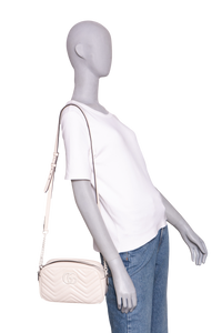 GUCCI GG MARMONT CAMERA BAG SMALL MATELASSÊ WHITE