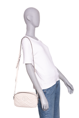 GUCCI GG MARMONT CAMERA BAG SMALL MATELASSÊ WHITE