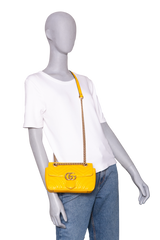 GUCCI GG MARMONT SMALL MATELASSÊ MUSTARD YELLOW