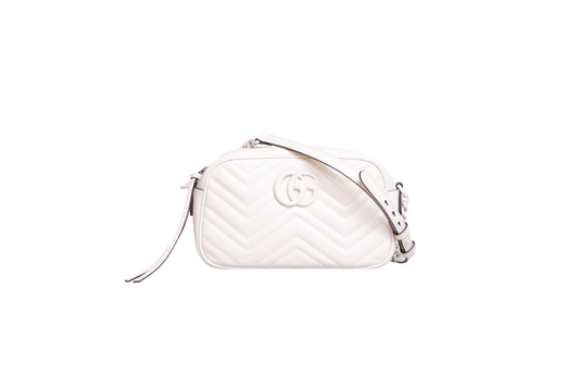 GUCCI GG MARMONT CAMERA BAG SMALL MATELASSÊ WHITE