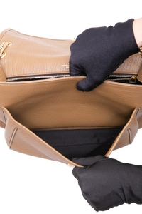 YSL NIKI LARGE GRAIN DE POUDRE DARK CORK