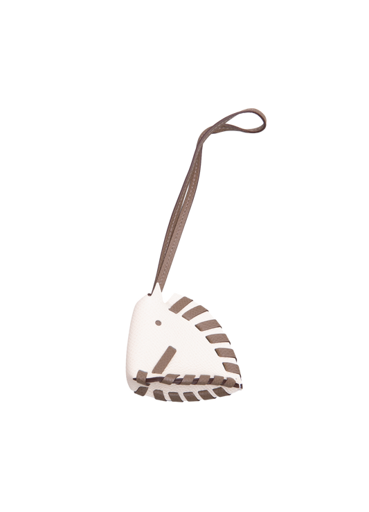 HERMÈS CHEVAL TRESSE CHARM EPSOM CALFSKIN NATA/ÉTOUPE