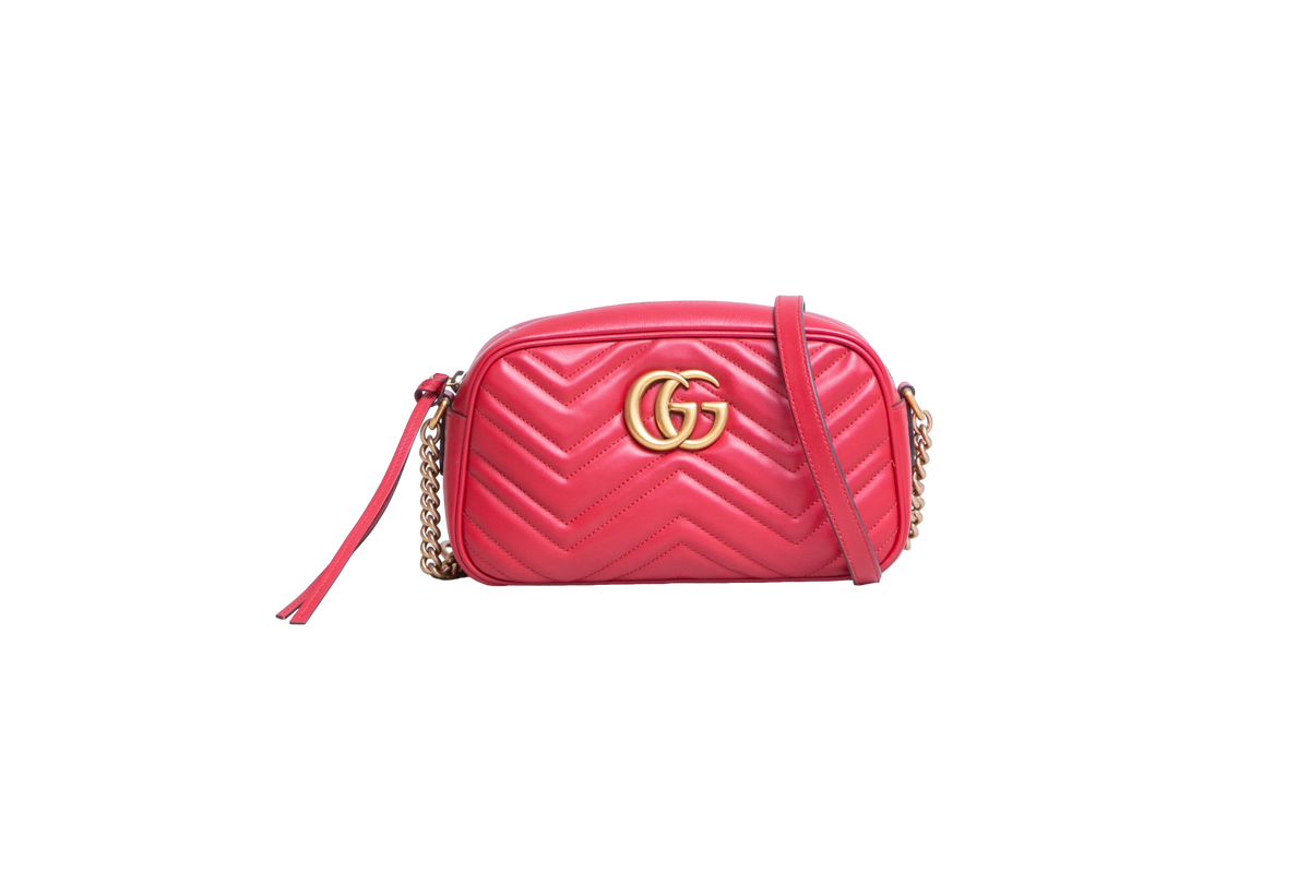 GUCCI GG MARMONT CAMERA BAG SMALL RED