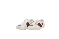 GUCCI SNEAKER ACE EMBROIDERED HEART