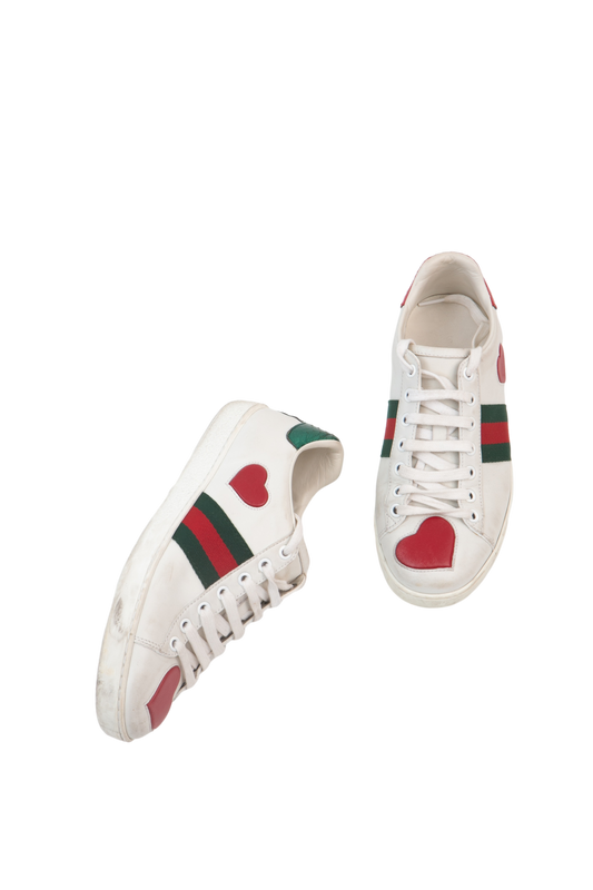 GUCCI SNEAKER ACE EMBROIDERED HEART