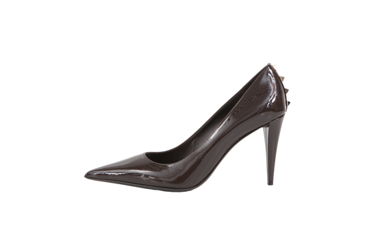 VALENTINO SALTO VERNIZ MARROM STUDS