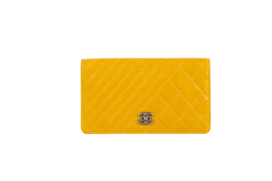 CHANEL LONG WALLET JAUNE CHEVRON