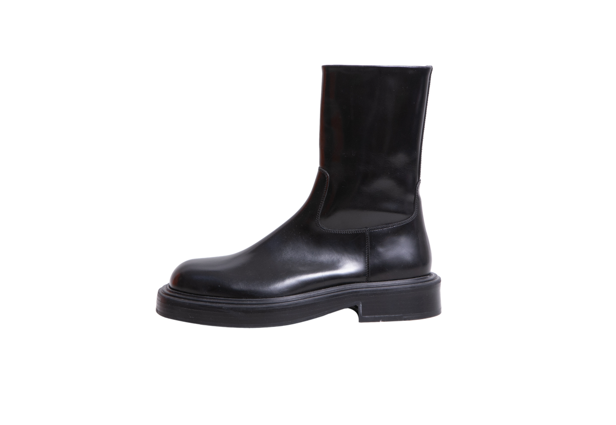 SALVATORE FERRAGAMO BOOTS FARAH LEATHER BLACK - 37.5 BR